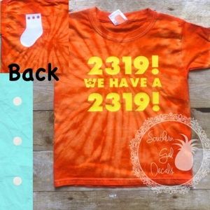 2319 Monsters Inc Disney tee XL